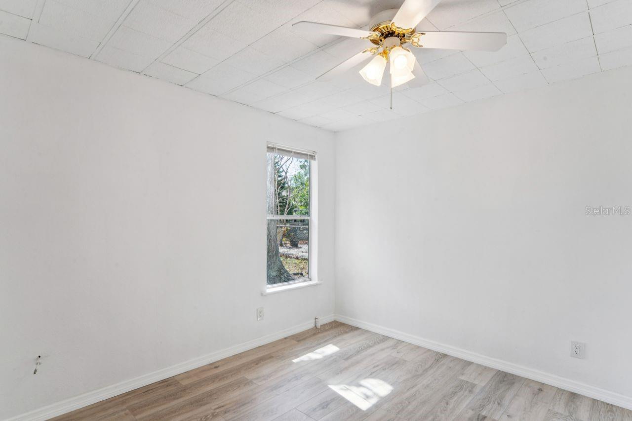 Image 33 of 55 For 8702 Seeley Lane