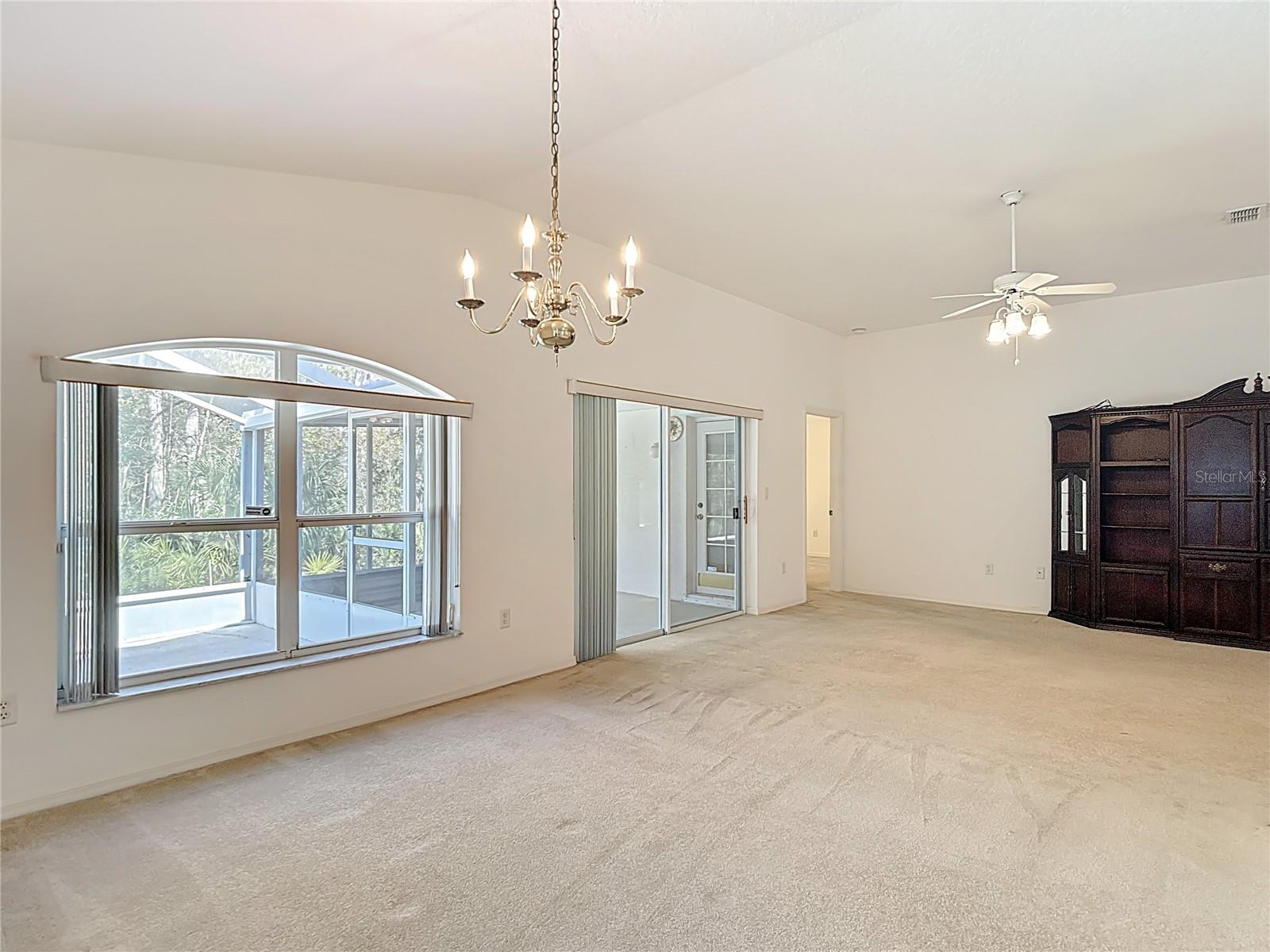 Image 12 of 29 For 11419 Clear Oak Circle