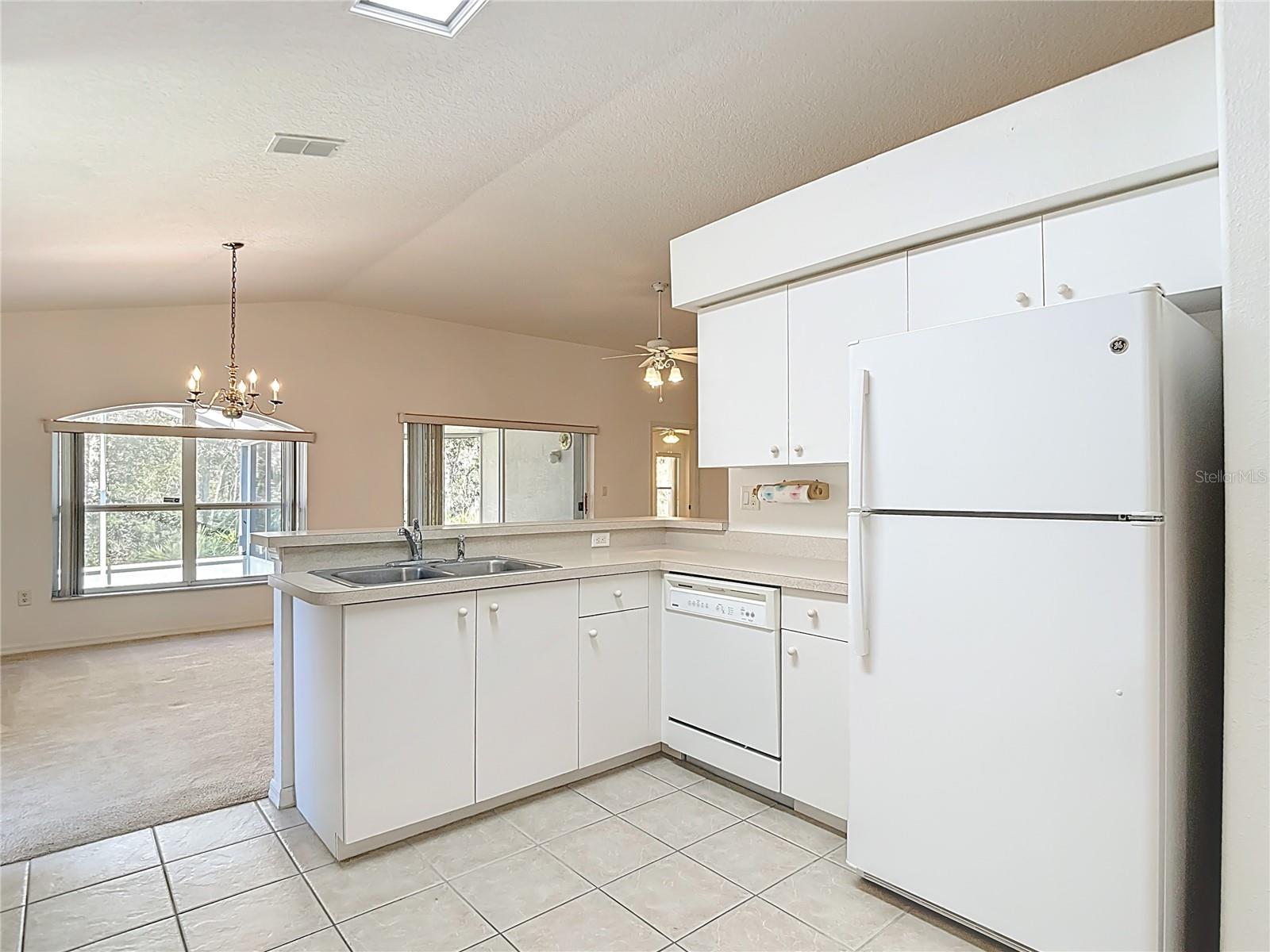 Image 15 of 29 For 11419 Clear Oak Circle