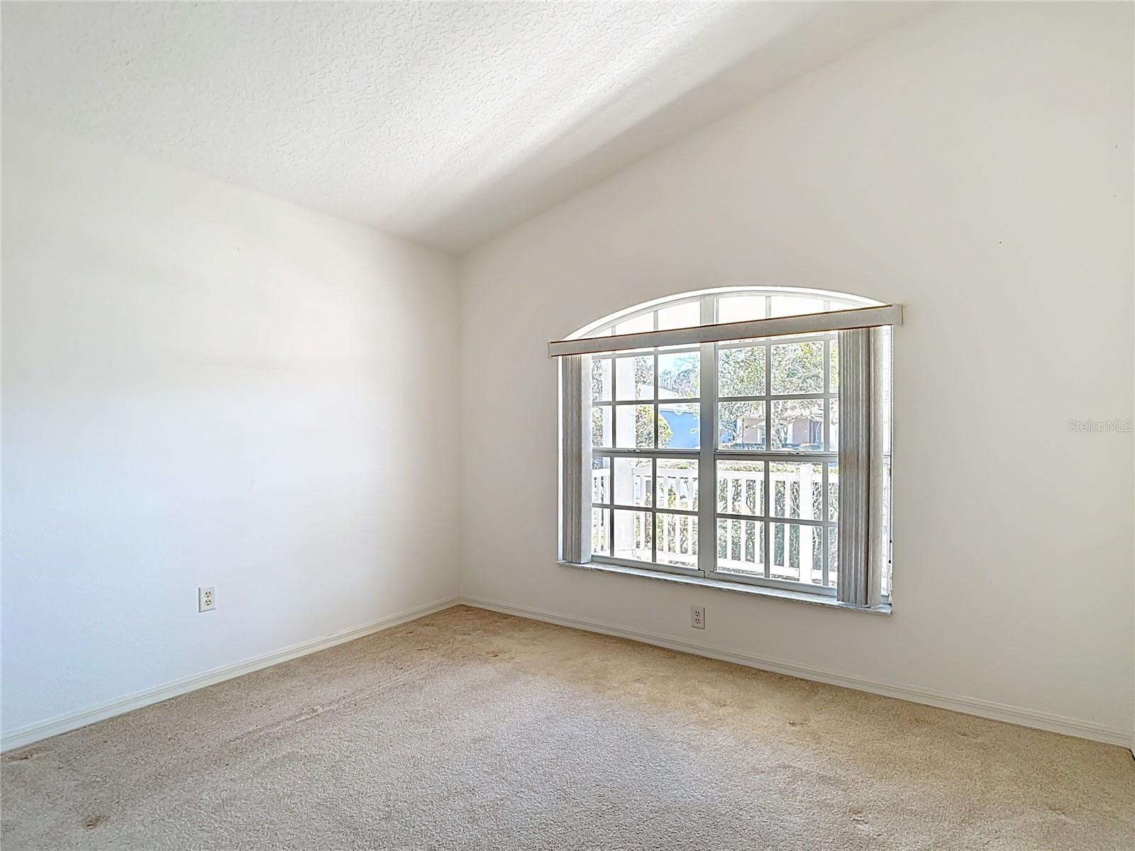 Image 16 of 29 For 11419 Clear Oak Circle