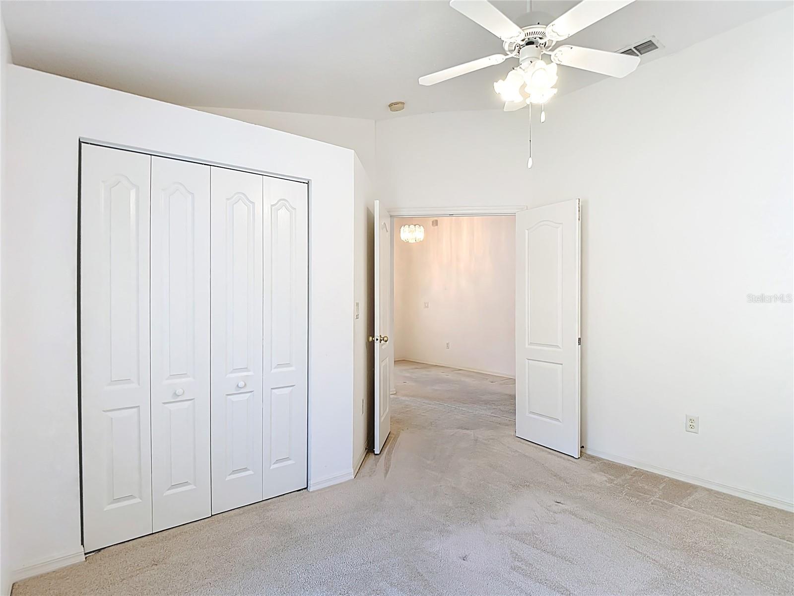 Image 18 of 29 For 11419 Clear Oak Circle