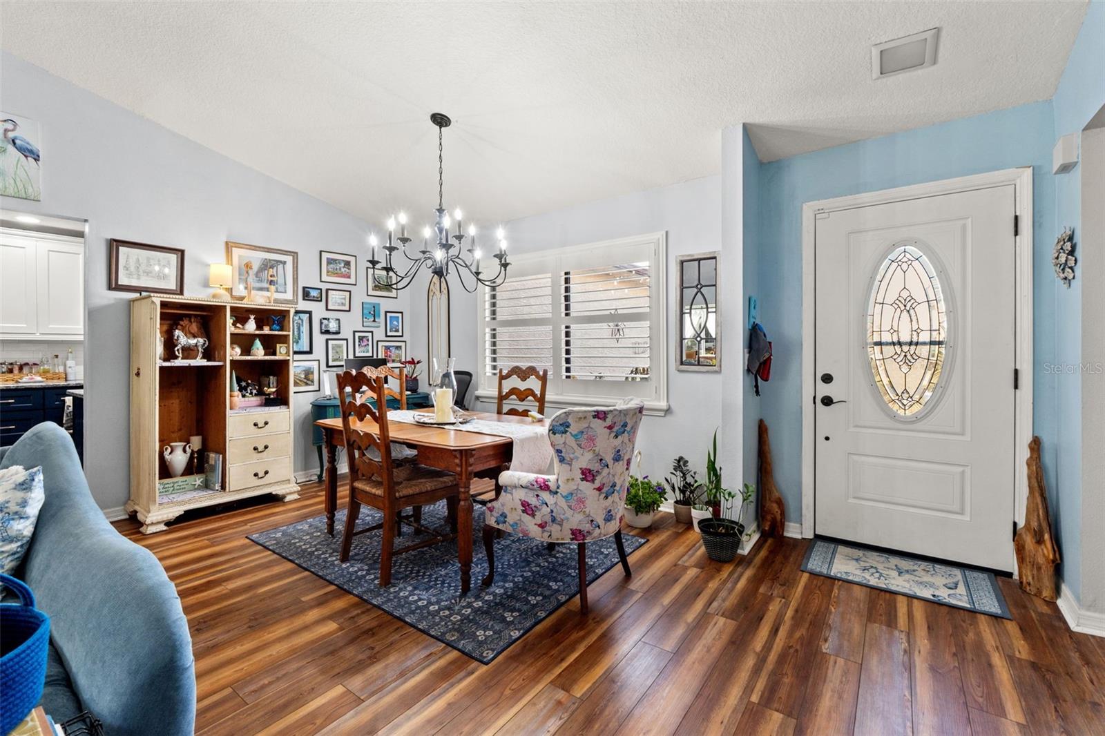 Image 16 of 48 For 7427 Heather Walk Drive