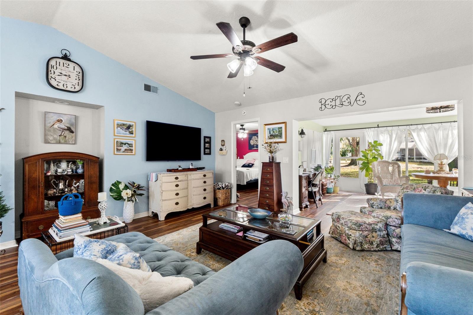 Image 18 of 48 For 7427 Heather Walk Drive