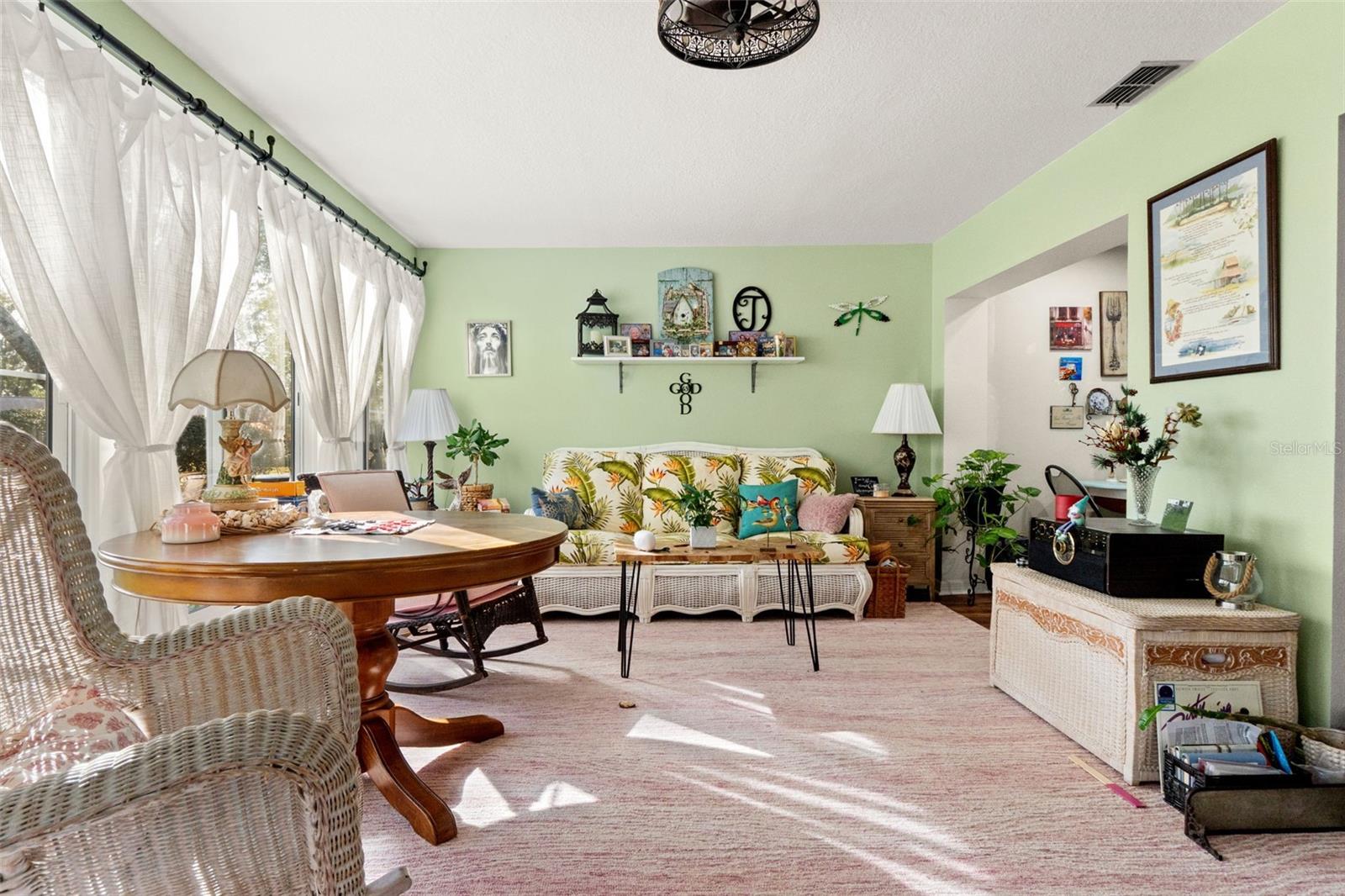 Image 22 of 48 For 7427 Heather Walk Drive