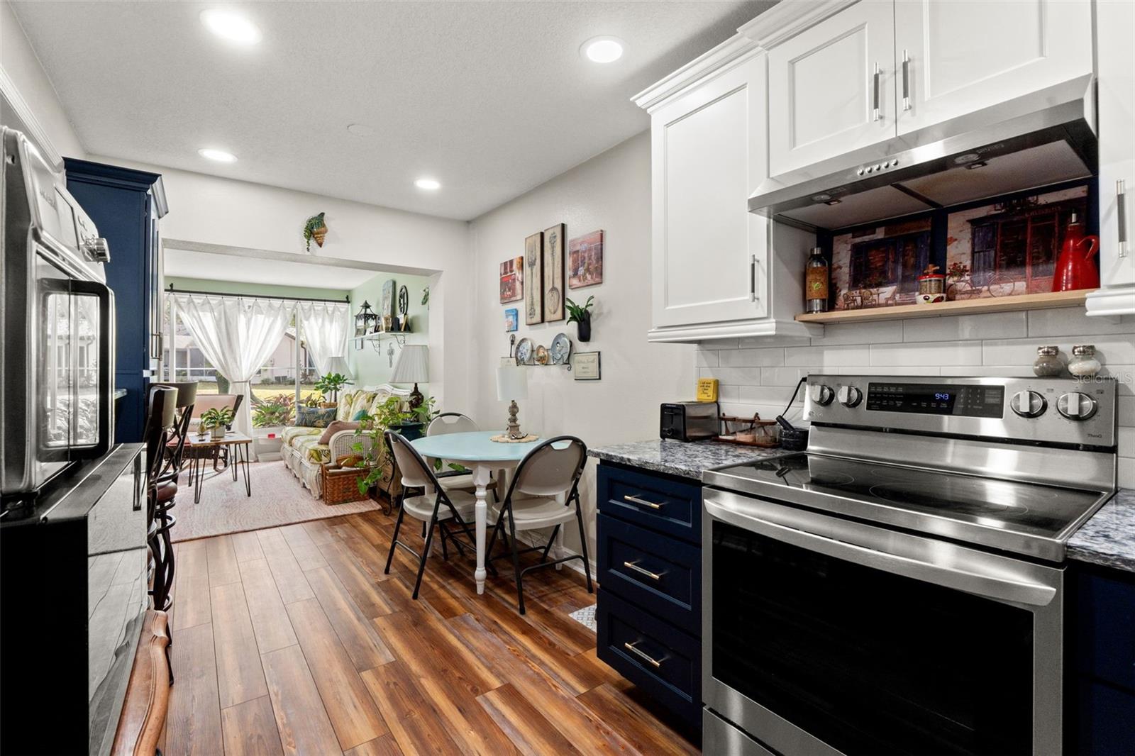 Image 23 of 48 For 7427 Heather Walk Drive