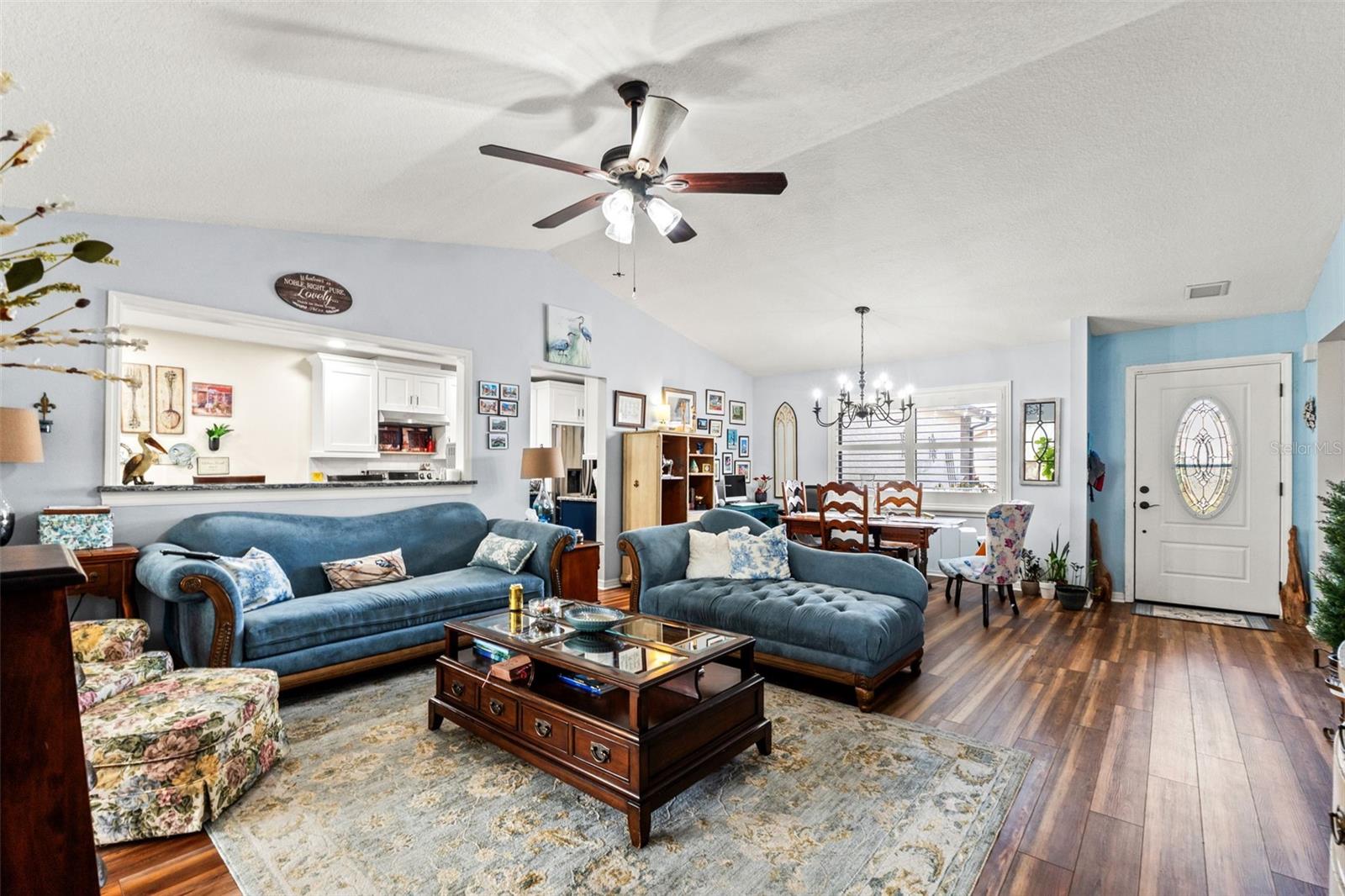 Image 37 of 48 For 7427 Heather Walk Drive