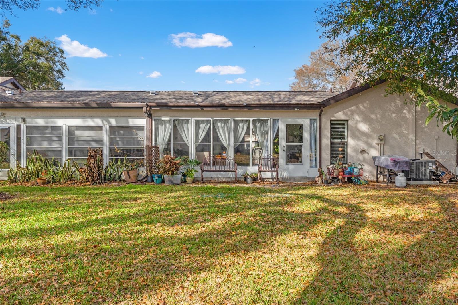 Image 39 of 48 For 7427 Heather Walk Drive