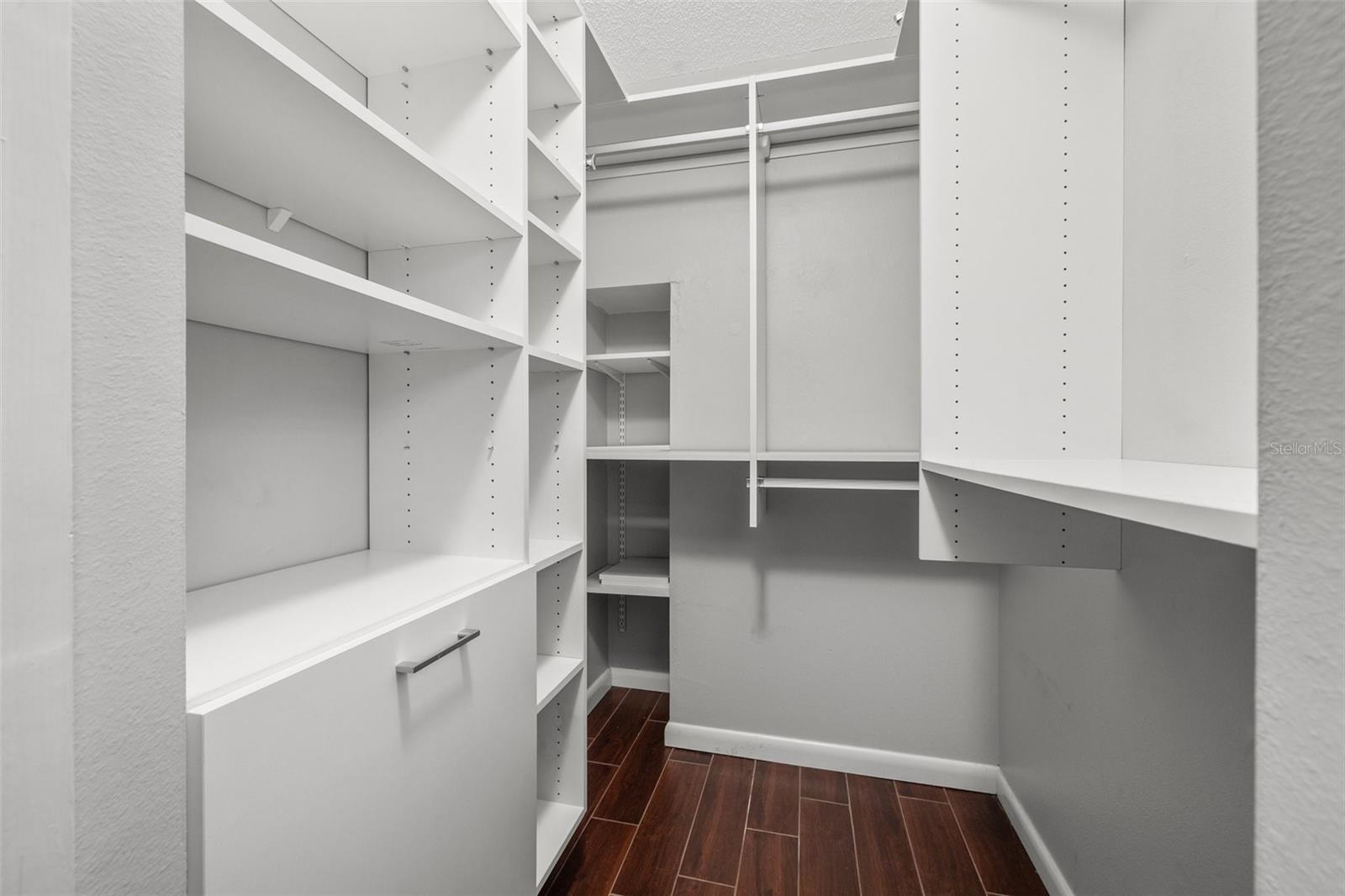 Image 13 of 20 For 3038 Eastland Boulevard F101