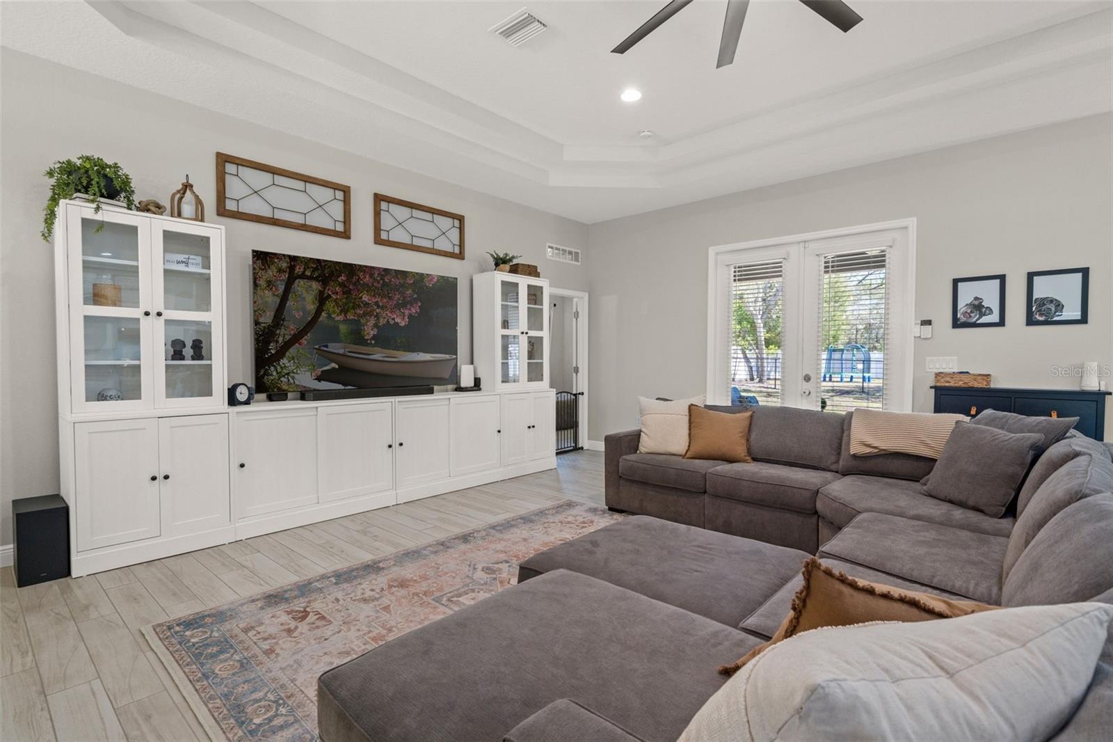 Image 15 of 45 For 8392 Christopher Lane