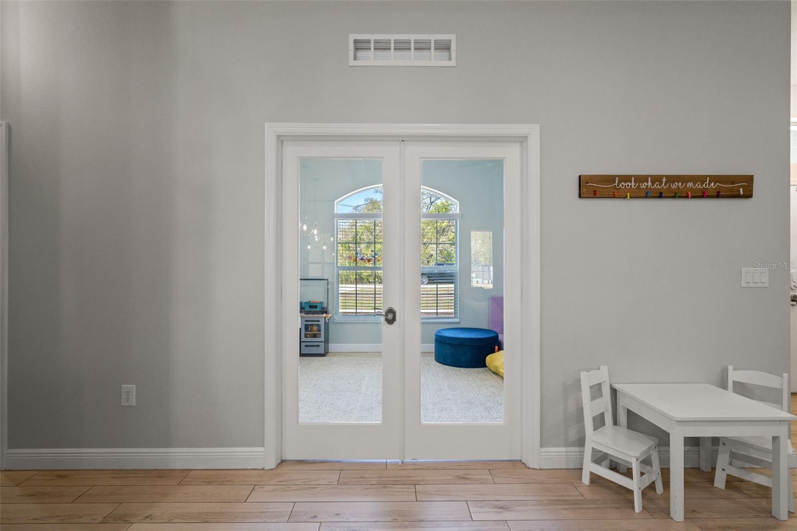 Image 19 of 45 For 8392 Christopher Lane