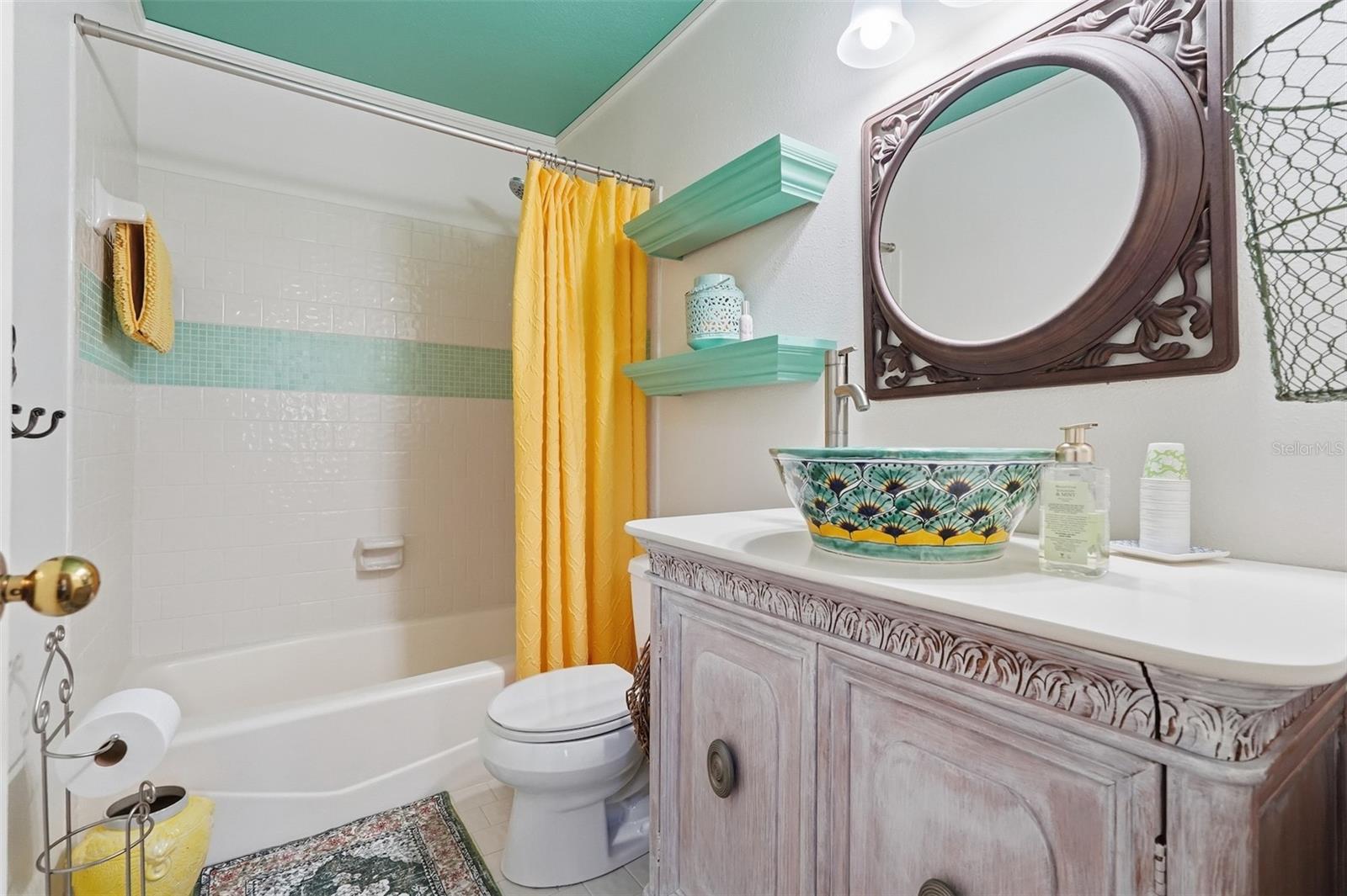 Image 11 of 50 For 13037 Hillyer Lane