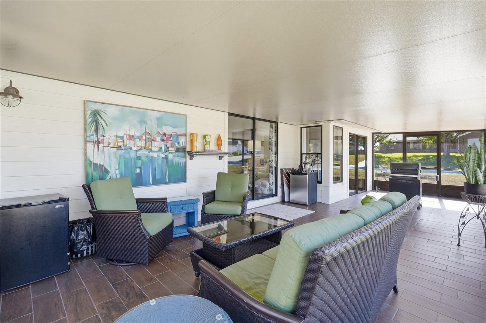 Image 32 of 50 For 13037 Hillyer Lane