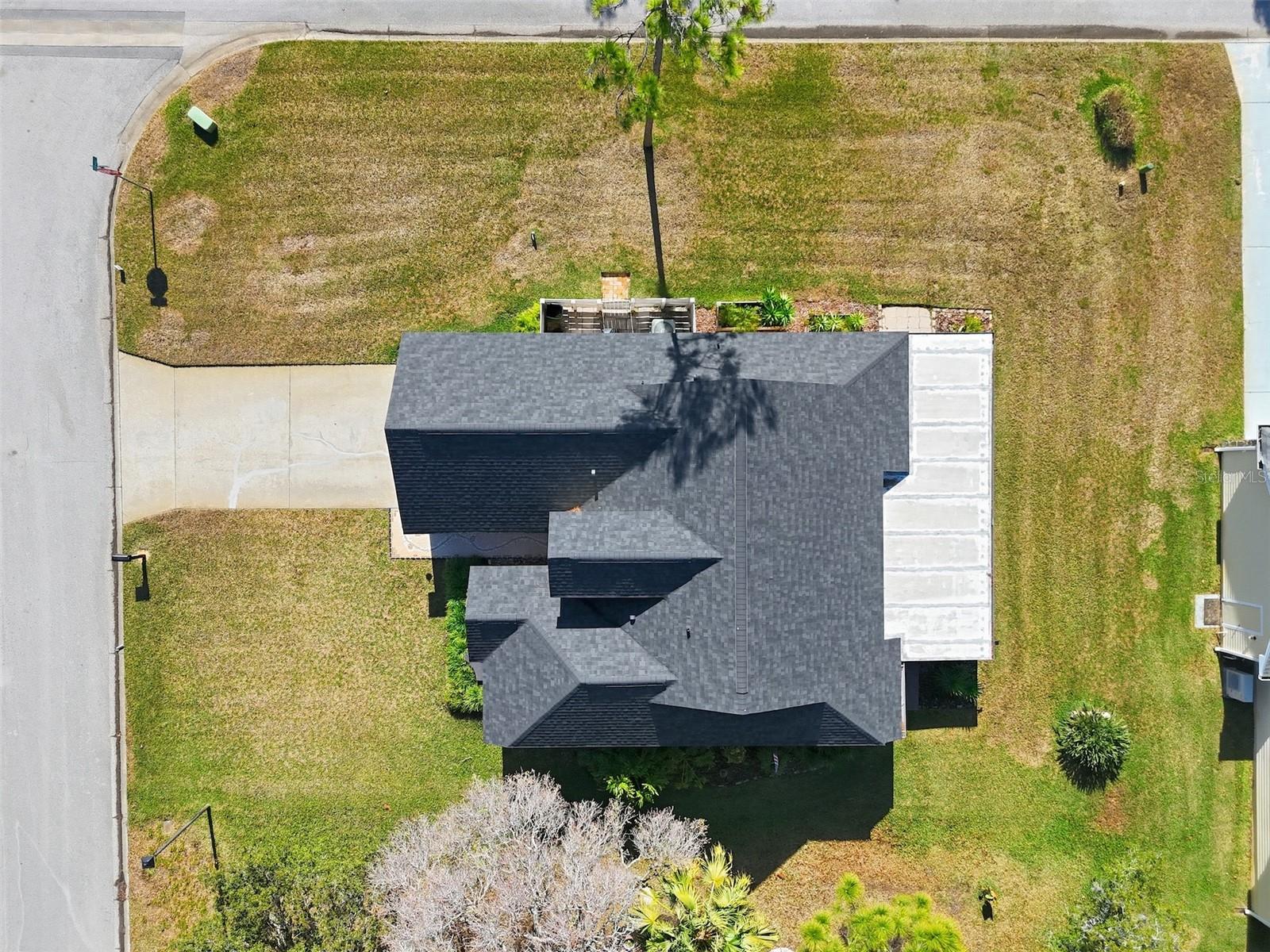 Image 42 of 50 For 13037 Hillyer Lane