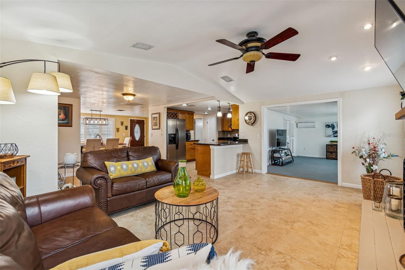 Image 11 of 27 For 7025 Sonata Drive