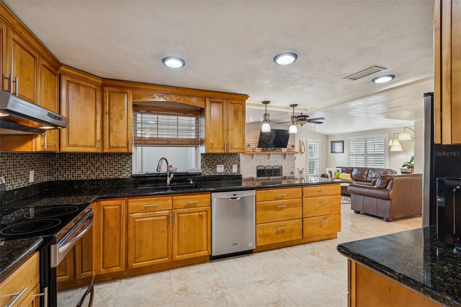 Image 12 of 27 For 7025 Sonata Drive