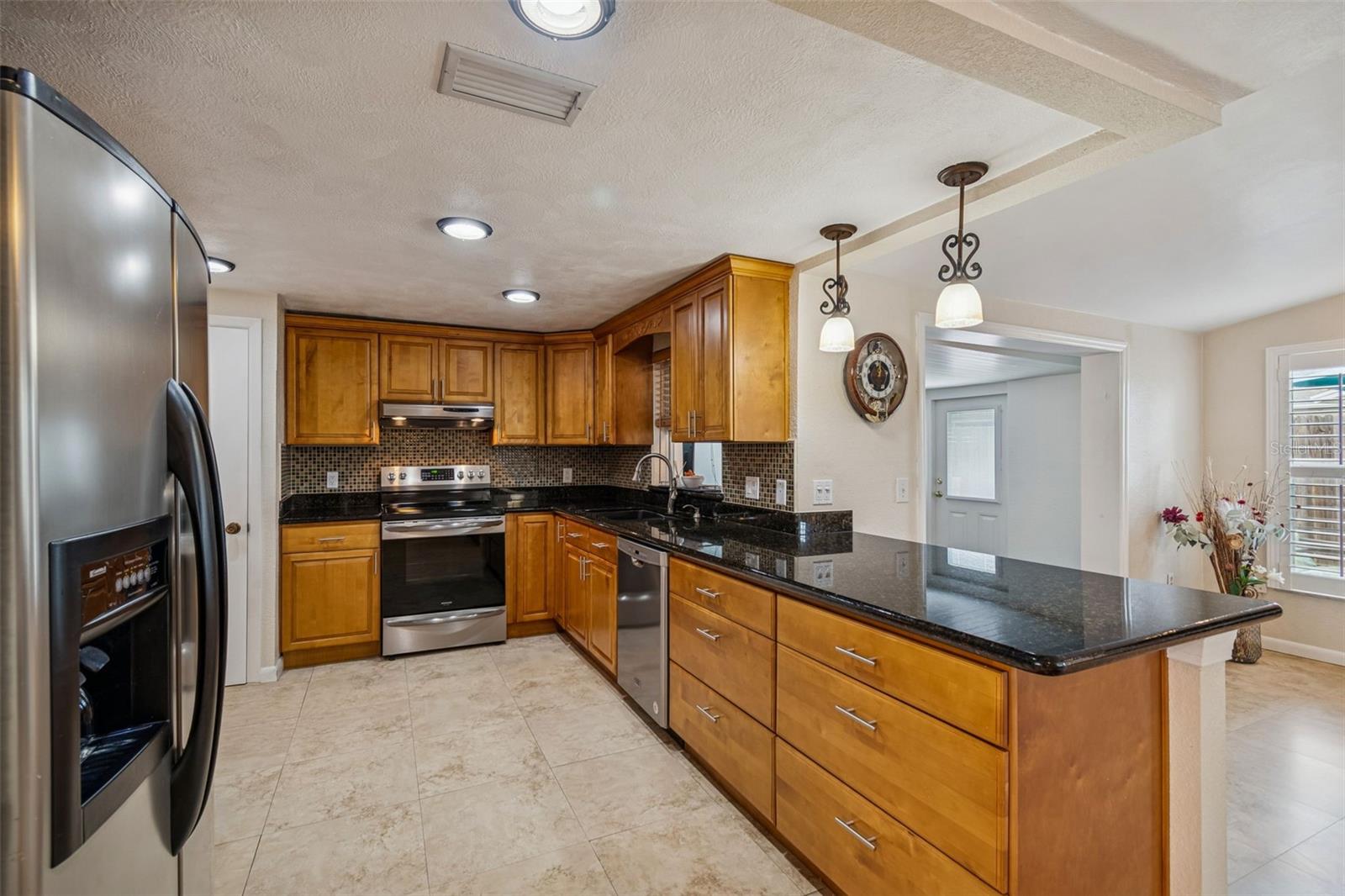 Image 16 of 27 For 7025 Sonata Drive