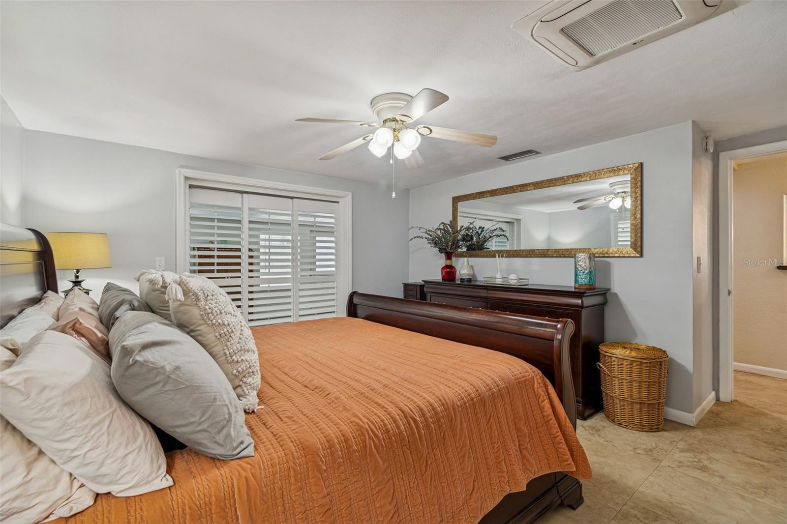 Image 19 of 27 For 7025 Sonata Drive