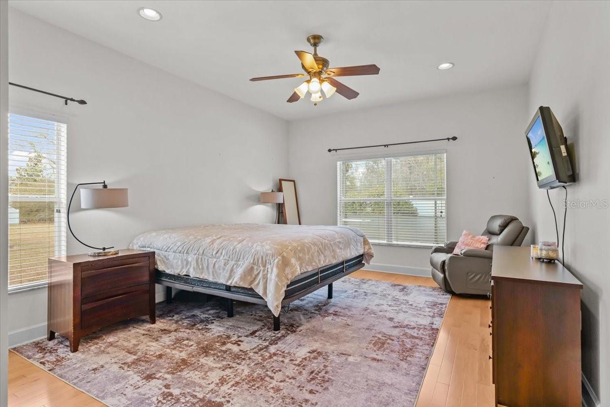 Image 23 of 44 For 15604 Durango Circle