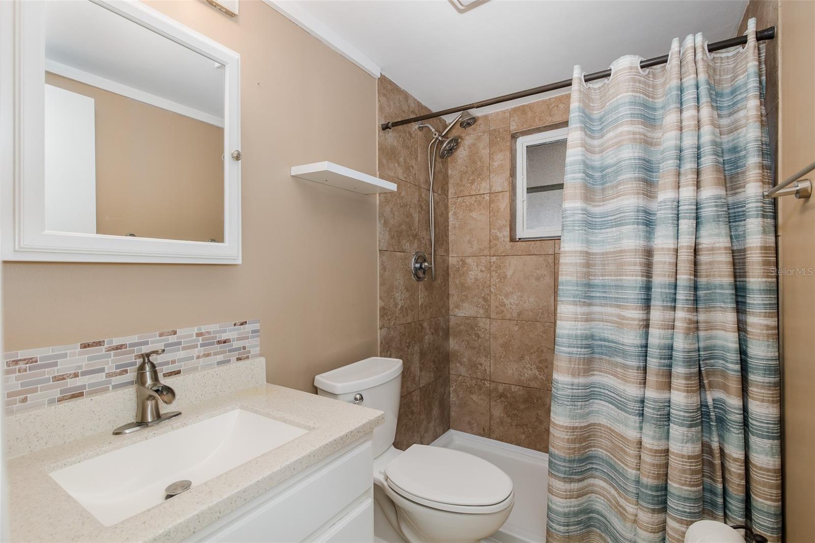 Image 14 of 21 For 3543 Hoover Drive