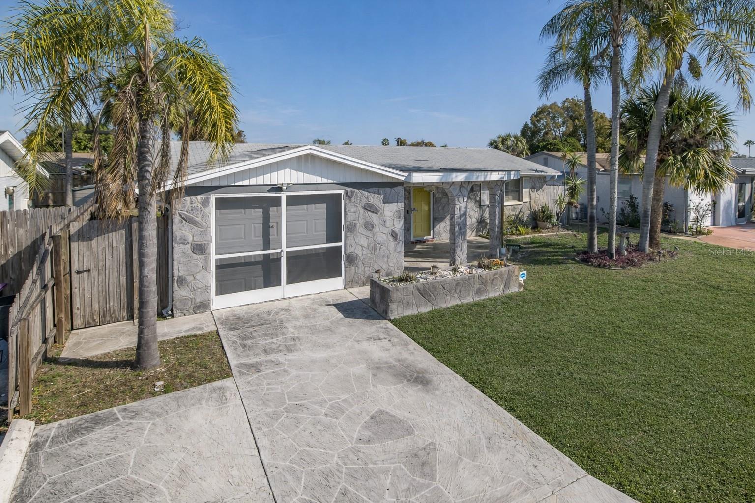 Image 4 of 21 For 3543 Hoover Drive