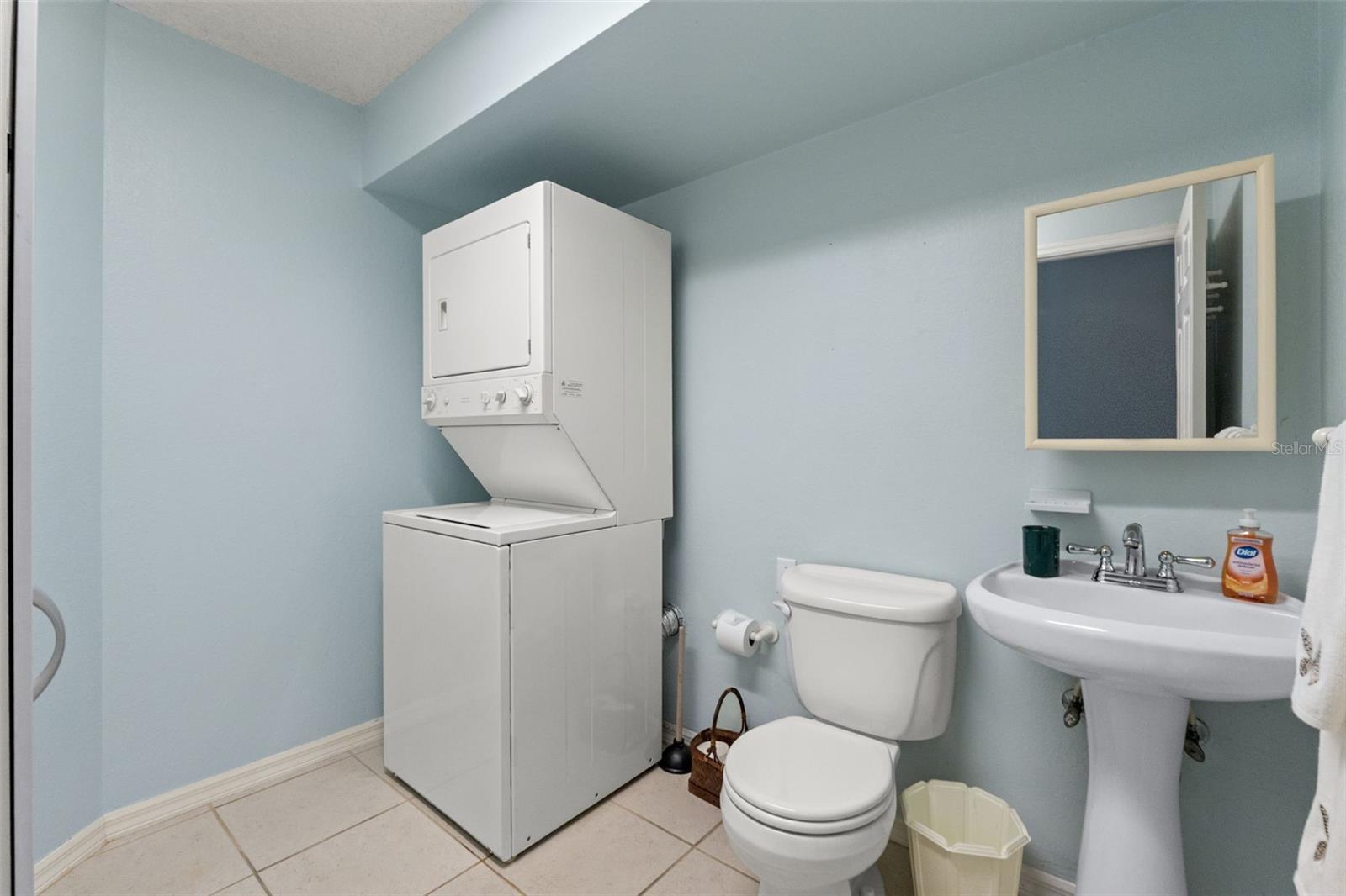 Image 30 of 65 For 958 Ridgewood Terrace