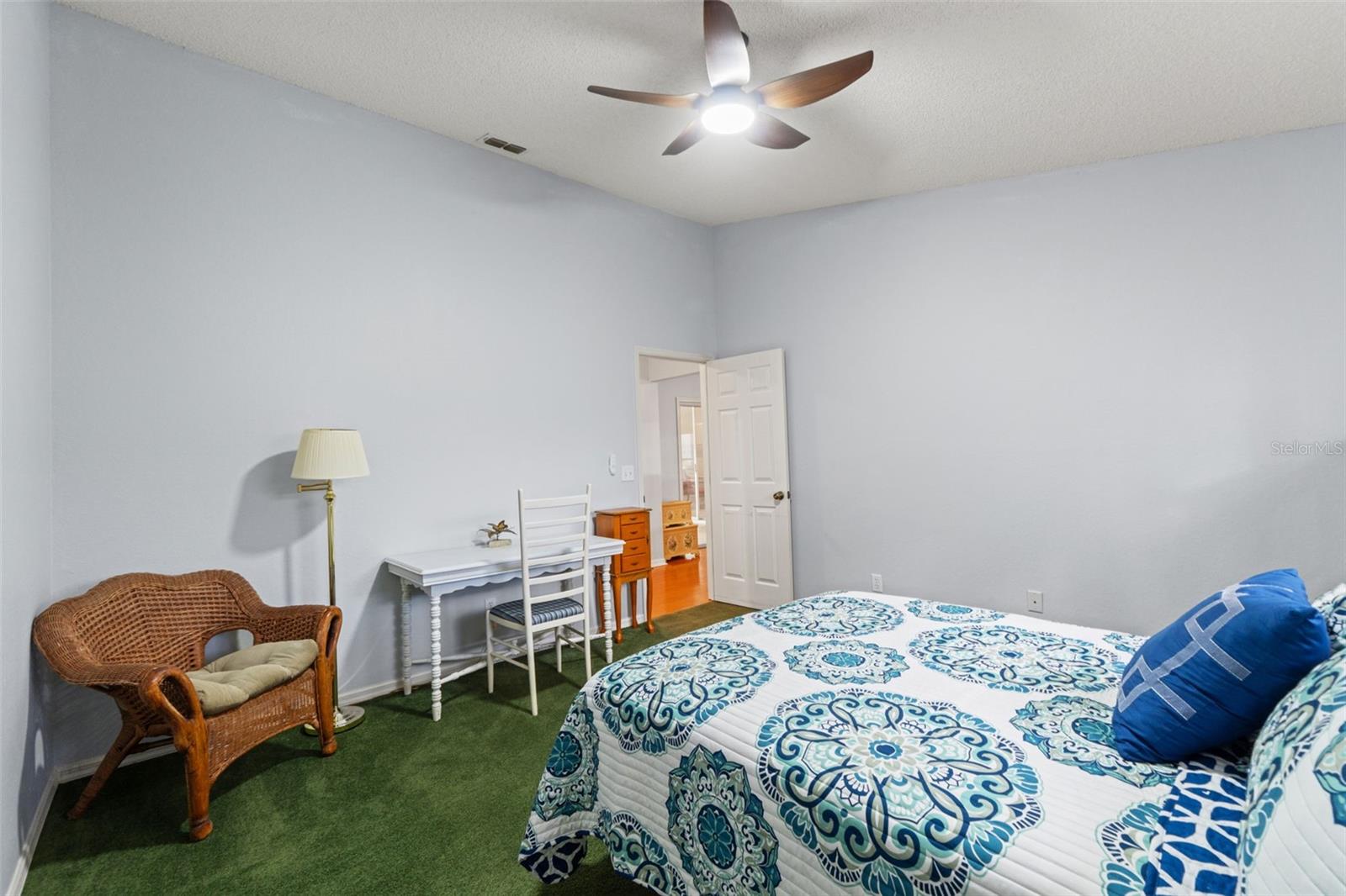 Image 40 of 65 For 958 Ridgewood Terrace