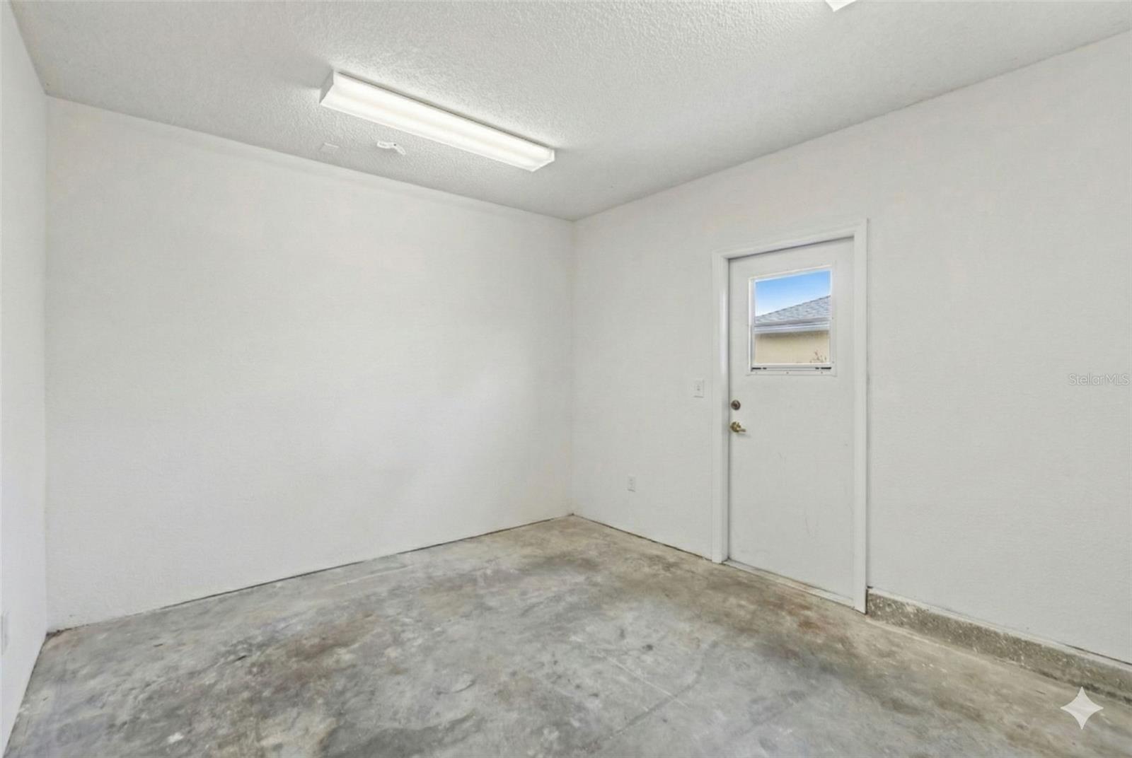 Image 45 of 65 For 958 Ridgewood Terrace