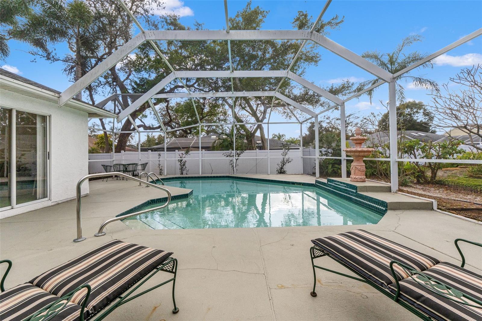 Image 53 of 65 For 958 Ridgewood Terrace