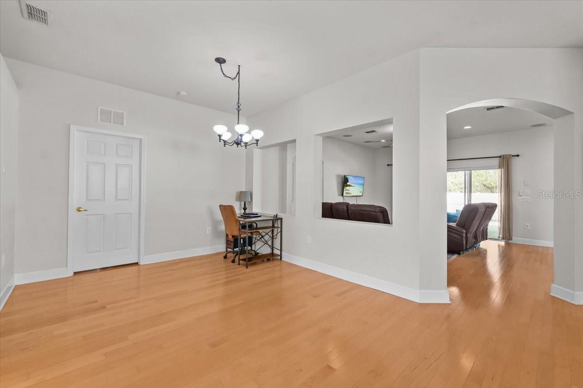 Image 11 of 45 For 15604 Durango Circle