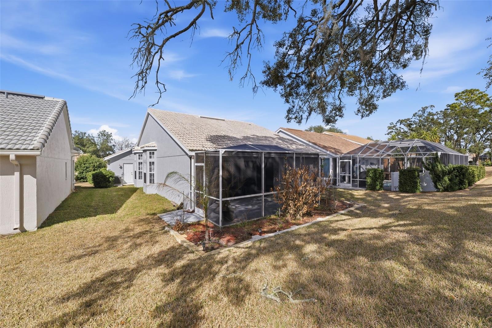 Image 21 of 43 For 9376 French Quarters Circle