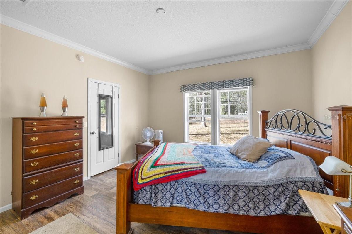 Image 18 of 46 For 19611 Manecke Road