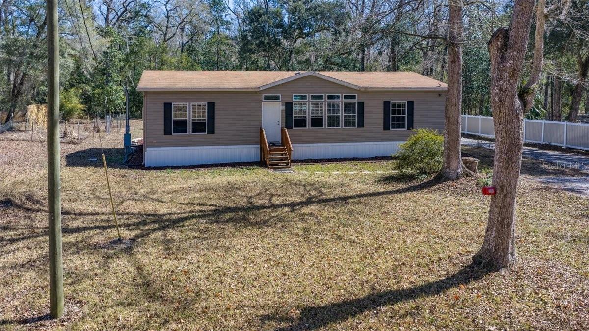 Image 29 of 46 For 19611 Manecke Road