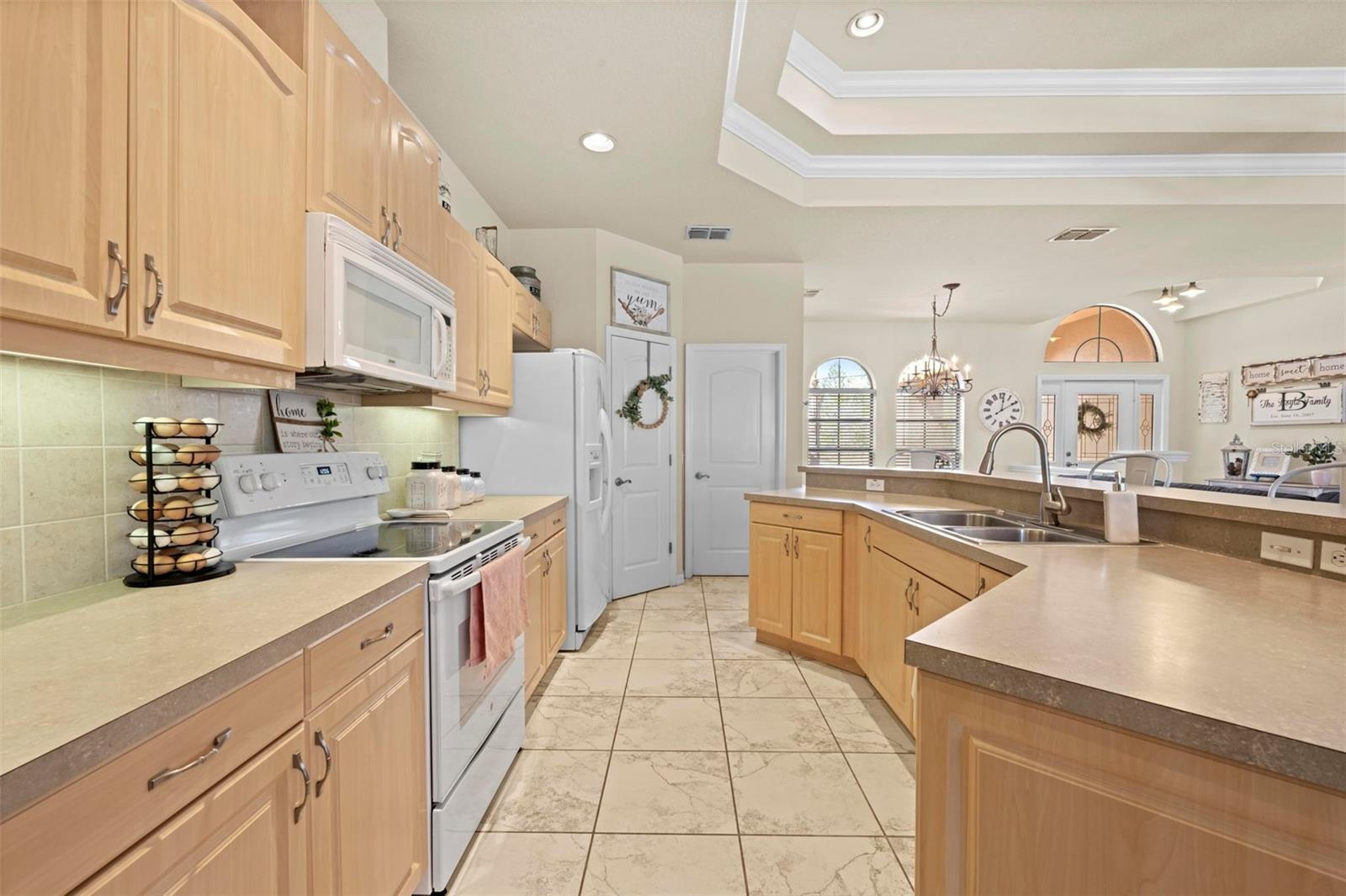 Image 15 of 50 For 11014 Wren Road