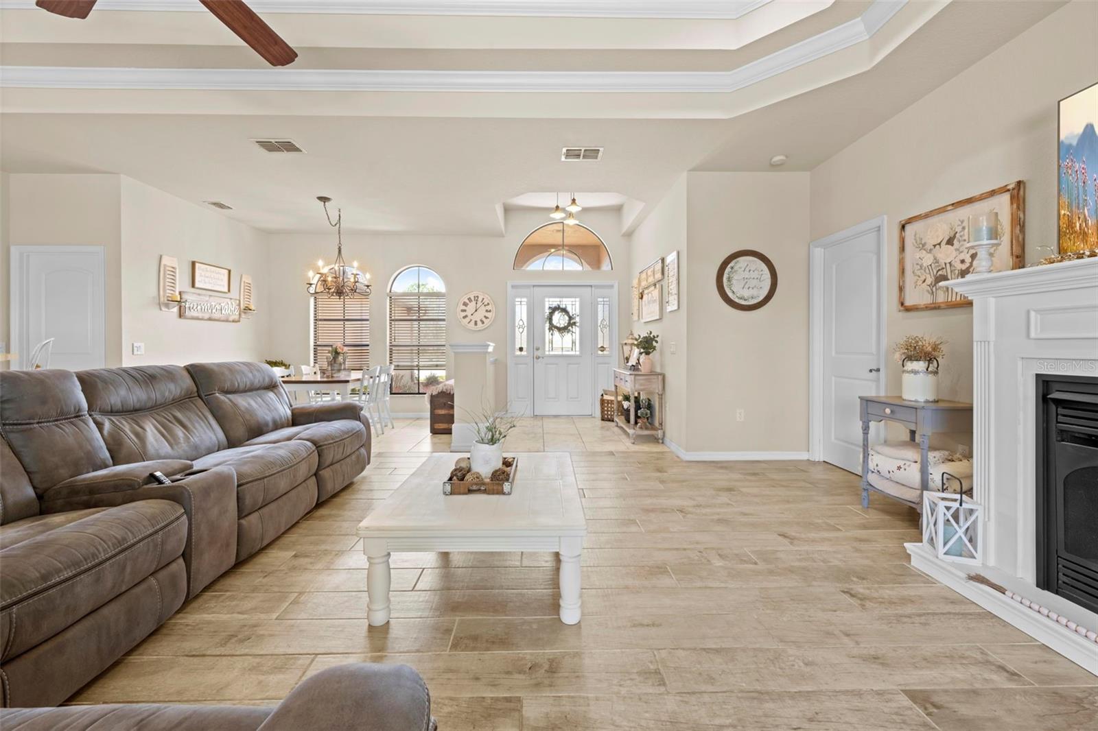 Image 9 of 50 For 11014 Wren Road