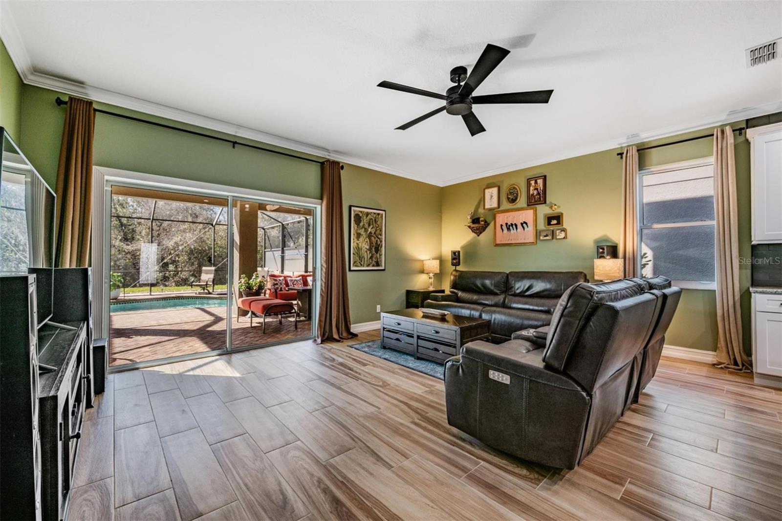 Image 13 of 44 For 12902 Tikal Way