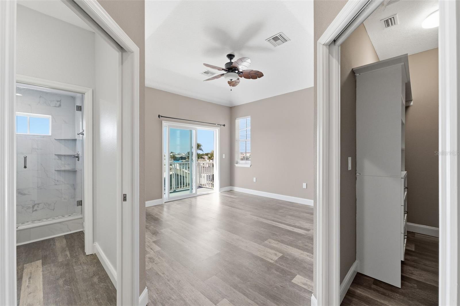 Image 21 of 51 For 13741 Judy Avenue