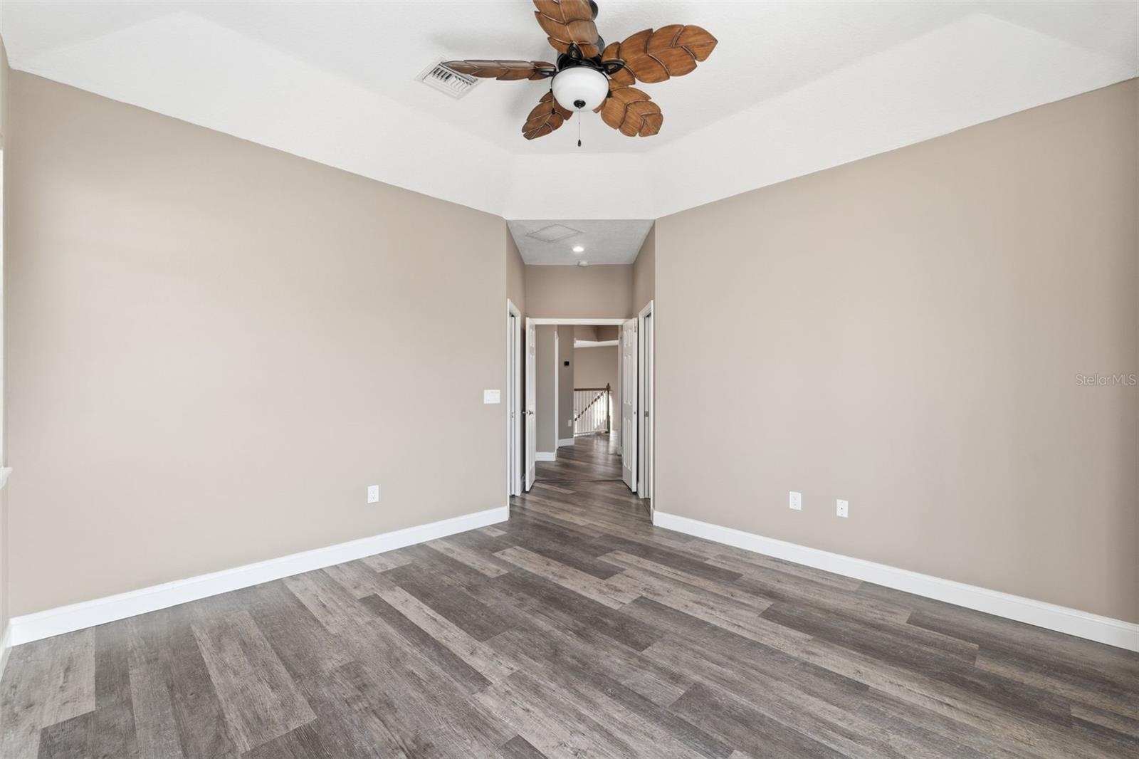 Image 23 of 51 For 13741 Judy Avenue