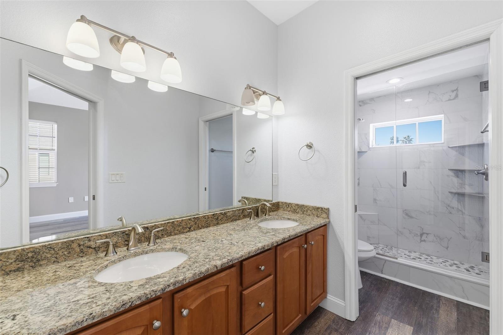 Image 25 of 51 For 13741 Judy Avenue