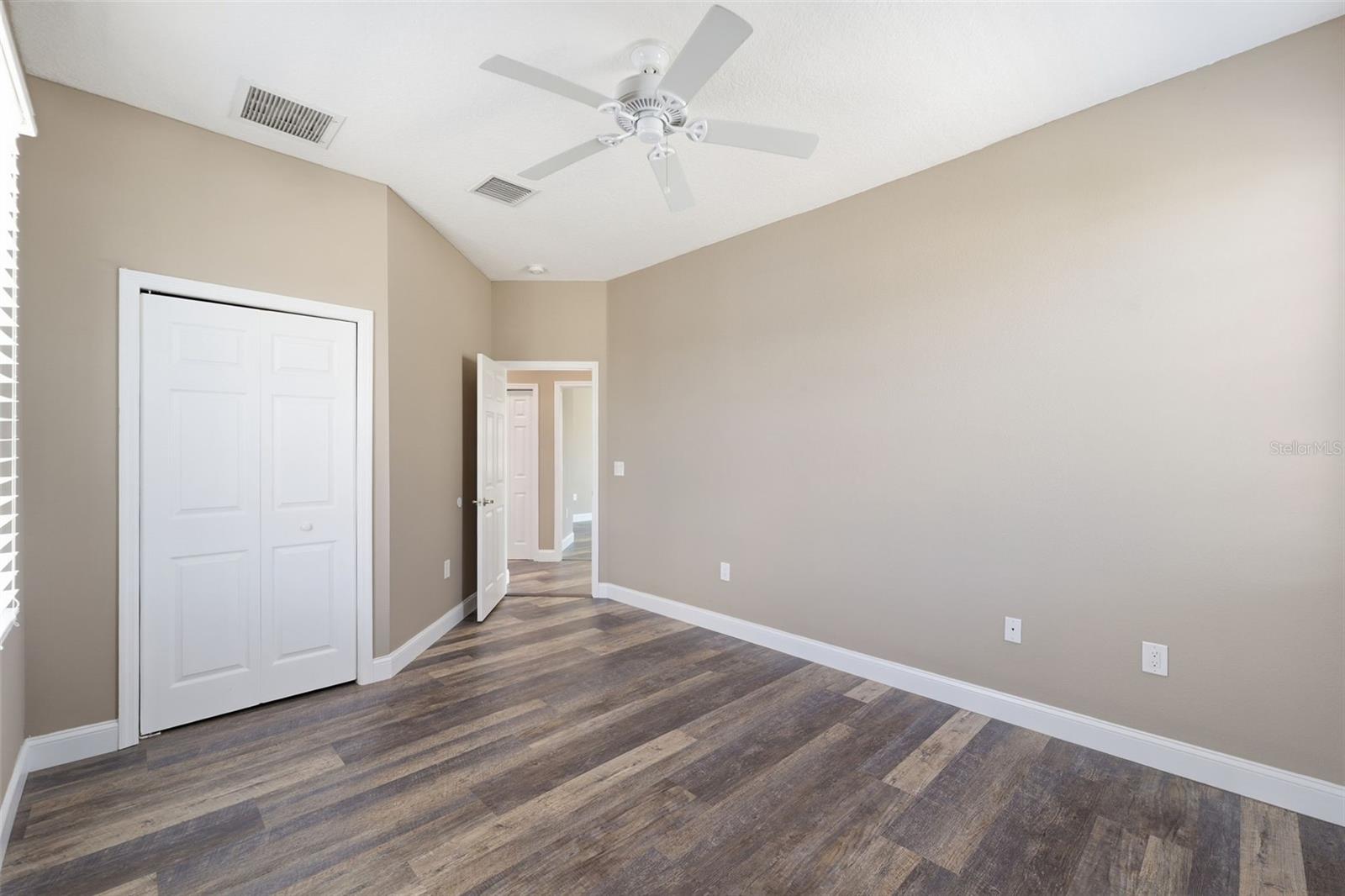 Image 35 of 51 For 13741 Judy Avenue