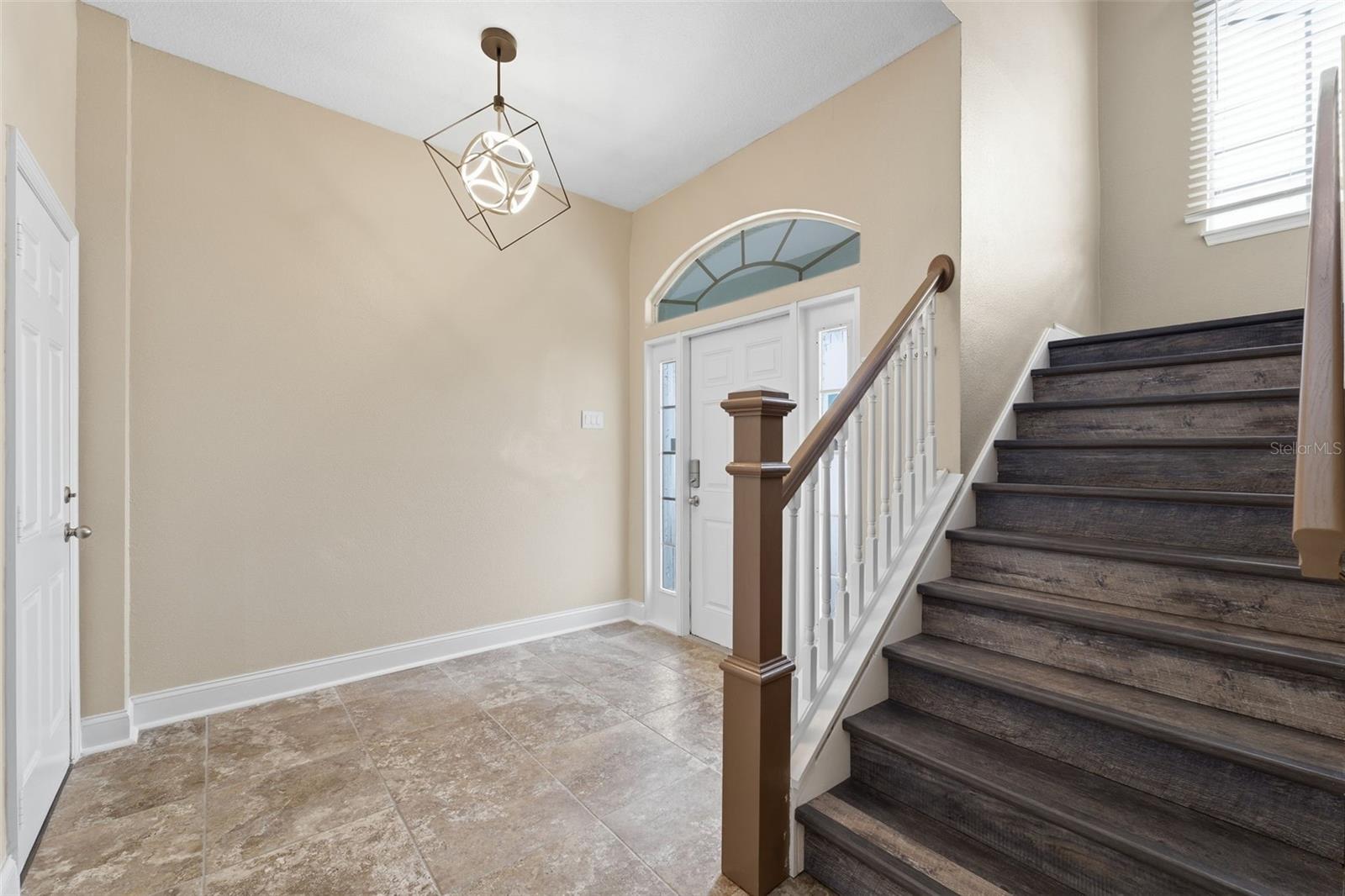 Image 5 of 51 For 13741 Judy Avenue