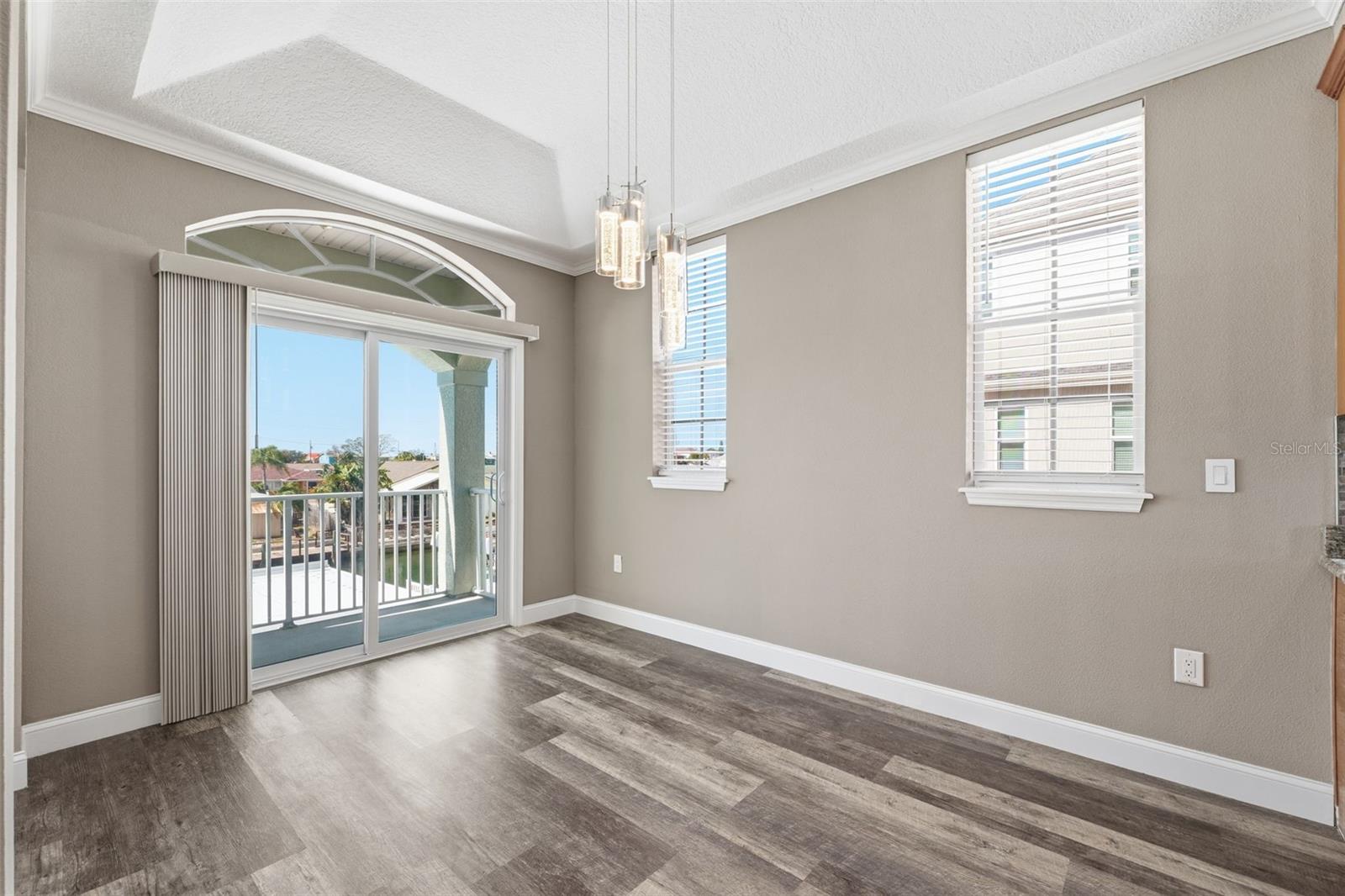 Image 9 of 51 For 13741 Judy Avenue