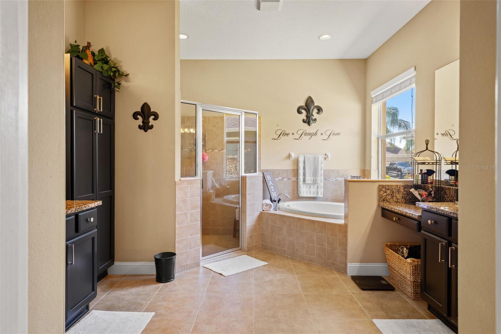 Image 29 of 69 For 3303 Stonegate Falls Drive