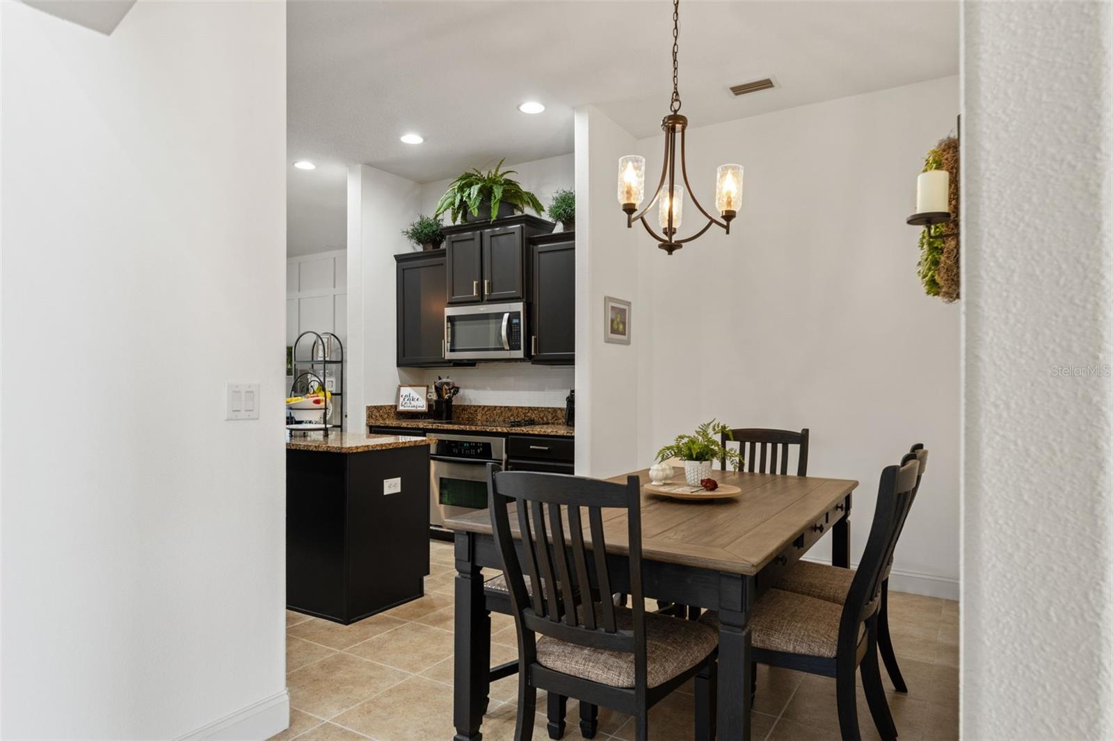 Image 45 of 69 For 3303 Stonegate Falls Drive