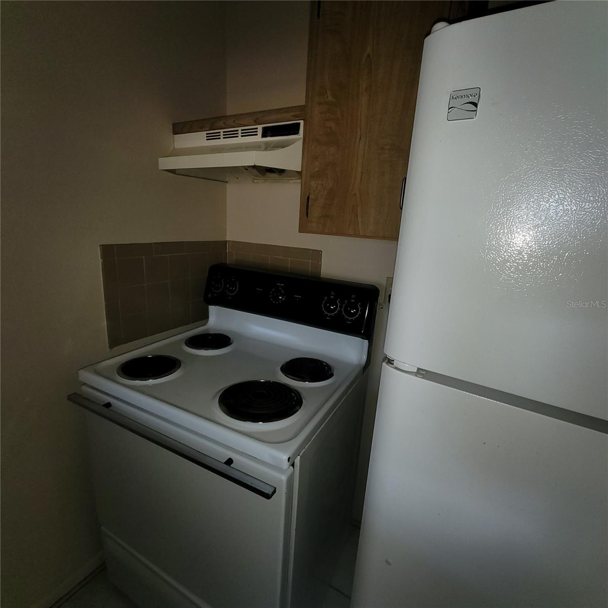 Image 5 of 11 For 297 Jeru Boulevard 297-c