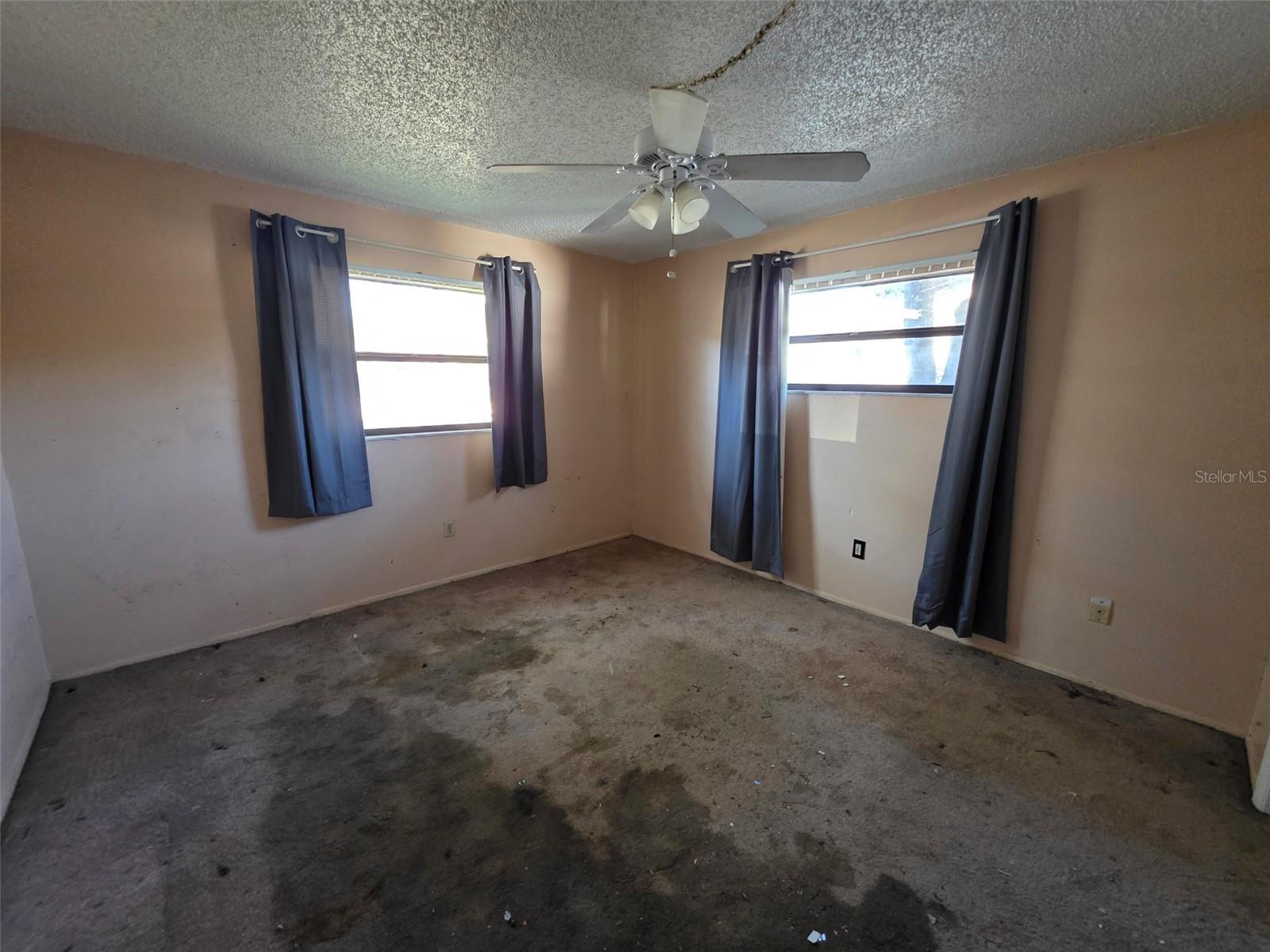 Image 15 of 21 For 1364 Dill Avenue