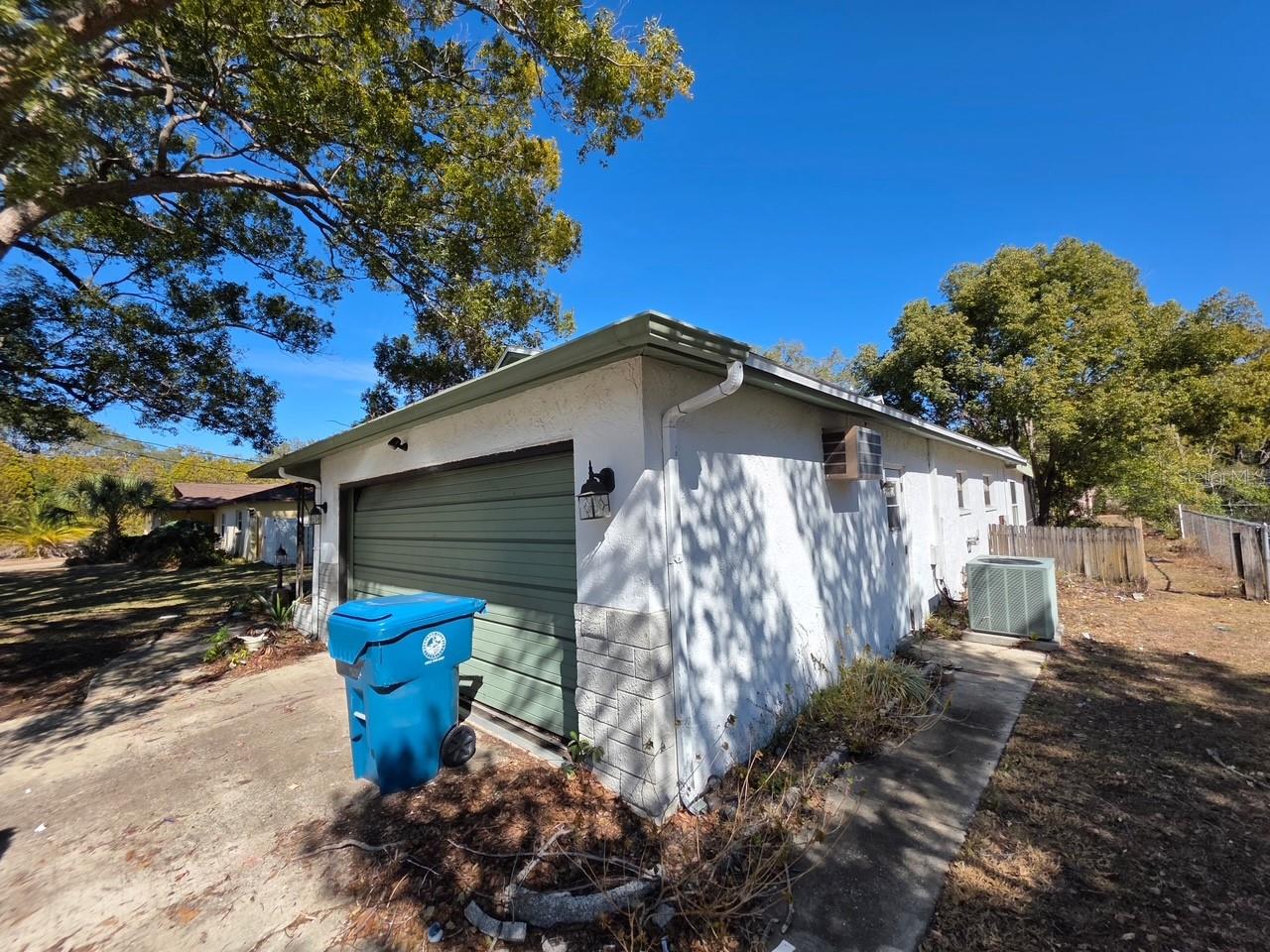 Image 21 of 21 For 1364 Dill Avenue