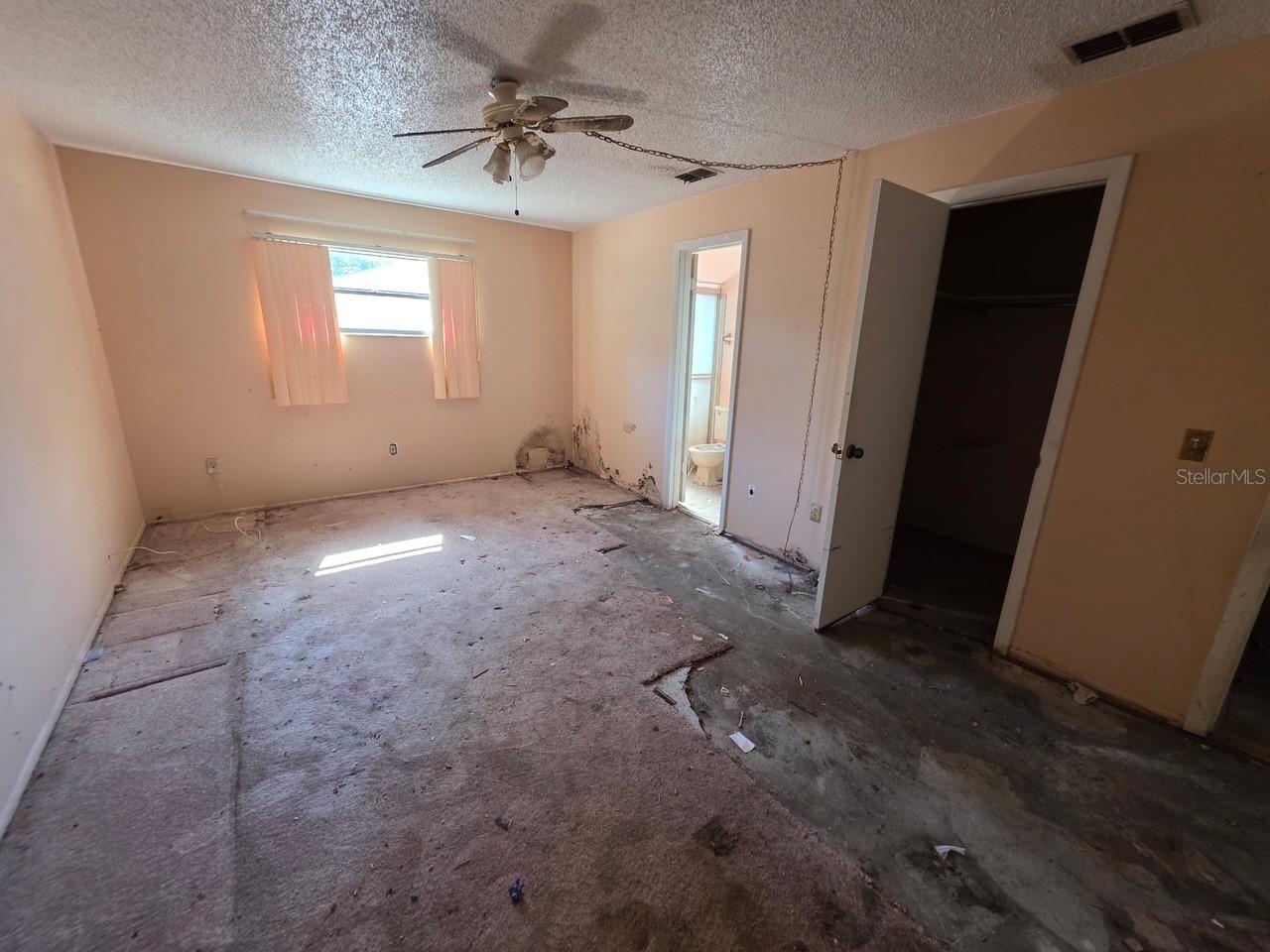 Image 7 of 21 For 1364 Dill Avenue