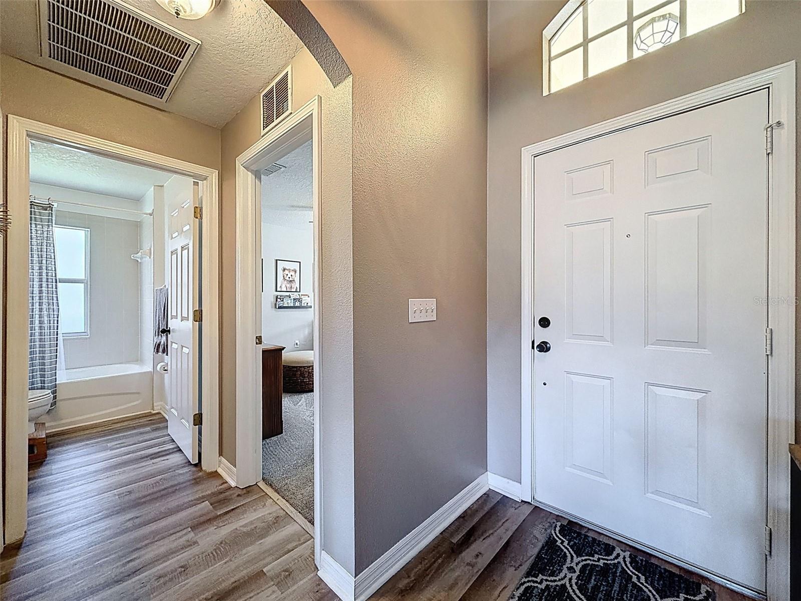 Image 5 of 39 For 17429 Eagle Trace Drive