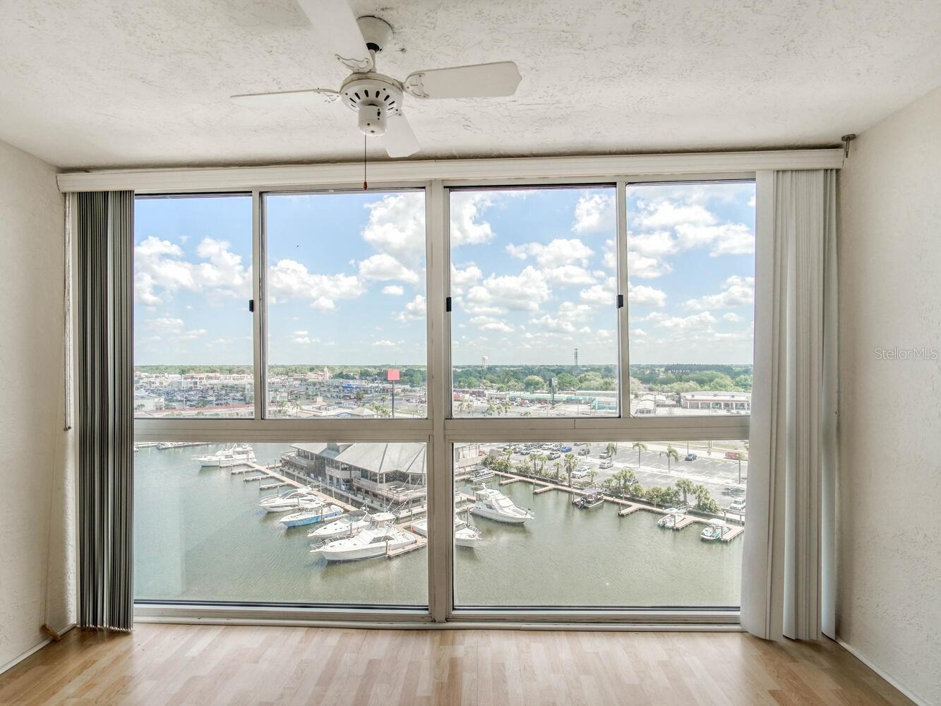 Image 16 of 53 For 4939 Floramar Terrace 904