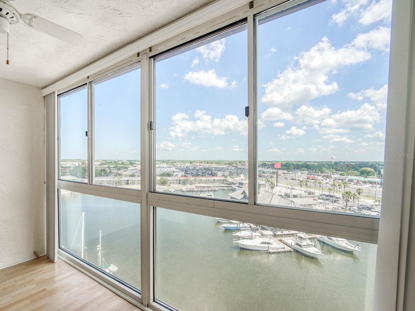 Image 19 of 53 For 4939 Floramar Terrace 904